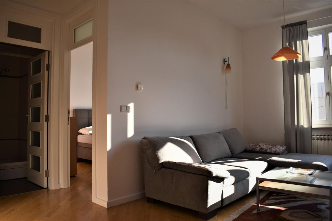 Apartment Mejtas With Free Parking Saraievo Exterior foto